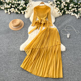 Design Sense T-Shirt With Irregular Hem Pressure Folding Blouse High-Waisted Half-Body Skirt