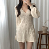 Autumn And Winter Vintage Linen Pattern V-Necked Waist Small Lantern Sleeve A Word Knitted Sweater Dress Women Fashion