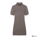 Z Wind Summer New 2025 Women's Clothing Hollow Knitted Neck Bare Back Leisure Vest Blouse 3991015